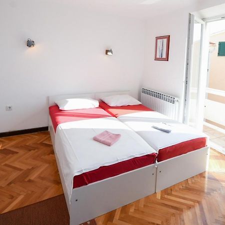 Apartments Bazilika Novalja Exterior photo