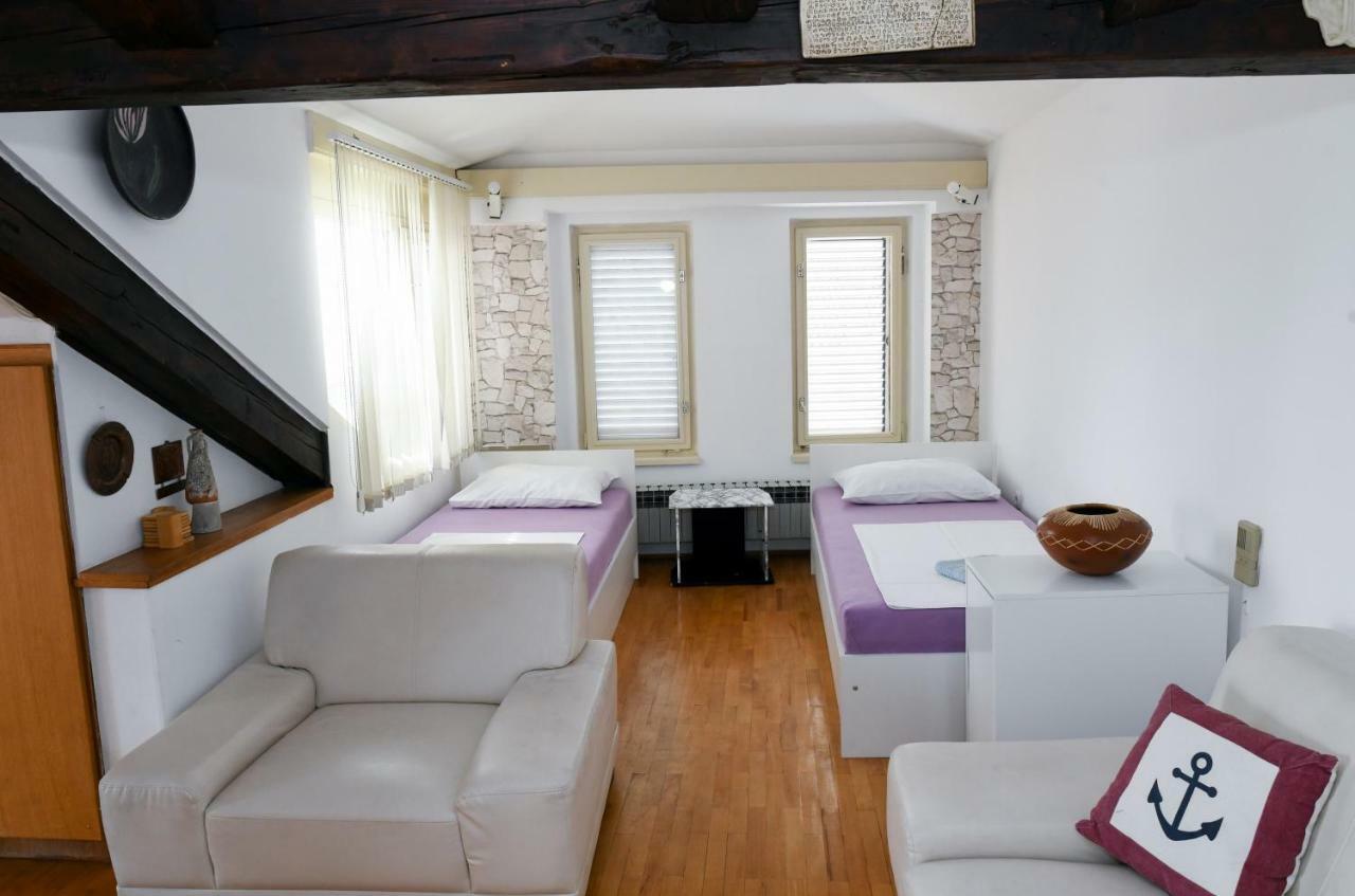 Apartments Bazilika Novalja Exterior photo